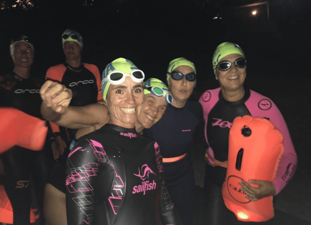 ¡Tercera travesía nocturna a nado en Ullíbarri-Gamboa! Brazadas Solidarias